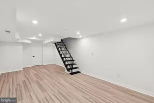 2242 S Bonsall St, Philadelphia, PA 19145 - Photo 7