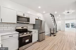 2242 S Bonsall St, Philadelphia, PA 19145 - Photo 5