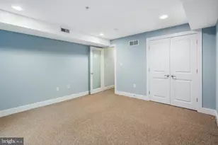 2614 Webster St, Philadelphia, PA 19146 - Photo 9