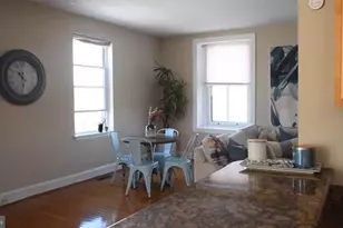 1906 Fairmount Ave, Philadelphia, PA 19130 - Photo 5