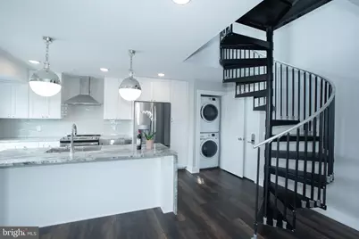 817 N 20th Street #UNIT 13, Philadelphia, PA 19130 - Photo 15