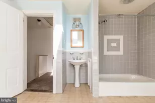 161 Cotton St, Philadelphia, PA 19127 - Photo 17