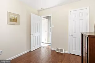 7265 Hill Rd, Philadelphia, PA 19128 - Photo 15