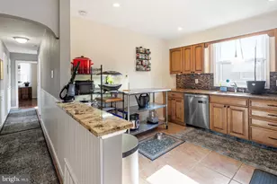 7265 Hill Rd, Philadelphia, PA 19128 - Photo 9