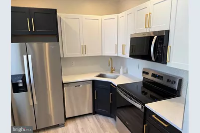 2008 Chestnut Street #4, Philadelphia, PA 19103 - Photo 11