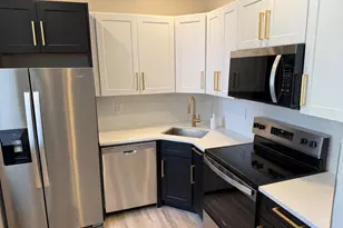 2008 Chestnut St, Philadelphia, PA 19103 - Photo 11