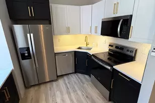 2008 Chestnut St, Philadelphia, PA 19103 - Photo 9