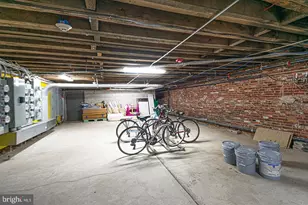 135 N 3rd St, Philadelphia, PA 19106 - Photo 17