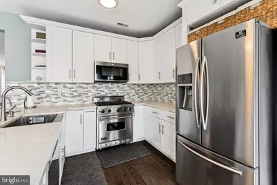 109 Surgeon General Court, Philadelphia, PA 19146 - Photo 15