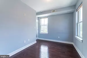 2012 W Girard Ave, Philadelphia, PA 19130 - Photo 9