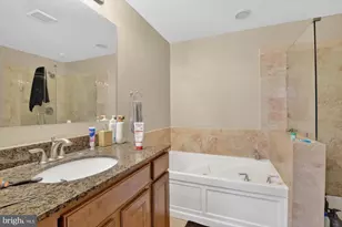 1017 S Dorrance St, Philadelphia, PA 19146 - Photo 17