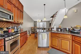 1017 S Dorrance St, Philadelphia, PA 19146 - Photo 5