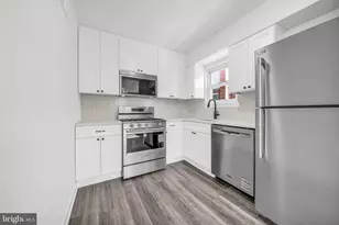 10840 Rennard St, Philadelphia, PA 19116 - Photo 3