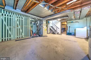 10840 Rennard St, Philadelphia, PA 19116 - Photo 15