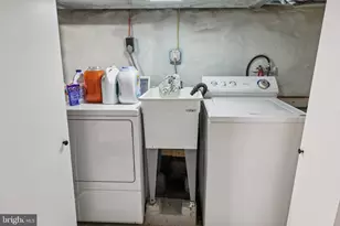 2412 Madison Square, Philadelphia, PA 19146 - Photo 33