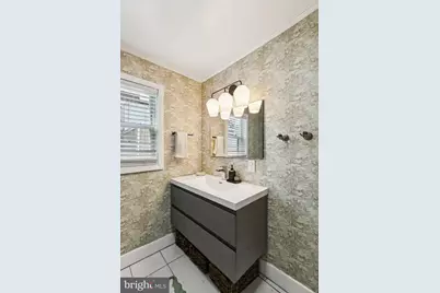 2412 Madison Square, Philadelphia, PA 19146 - Photo 25