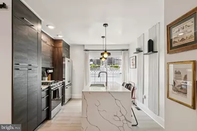 2412 Madison Square, Philadelphia, PA 19146 - Photo 9