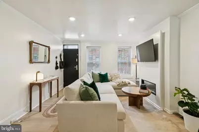 2412 Madison Square, Philadelphia, PA 19146 - Photo 3