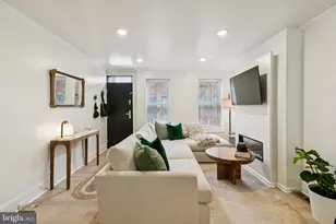 2412 Madison Square, Philadelphia, PA 19146 - Photo 3