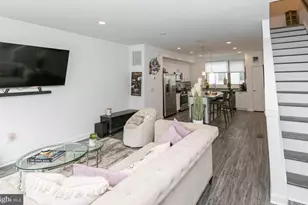 3123 Beachview Ln, Philadelphia, PA 19125 - Photo 15