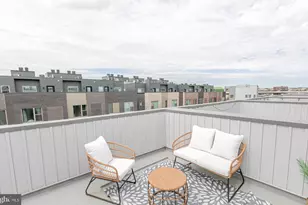 3123 Beachview Ln, Philadelphia, PA 19125 - Photo 41