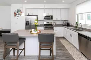 3123 Beachview Ln, Philadelphia, PA 19125 - Photo 7