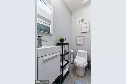 1449 S 32nd Street, Philadelphia, PA 19146 - Photo 13