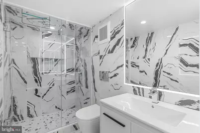 219 S 18th Street #710, Philadelphia, PA 19103 - Photo 23