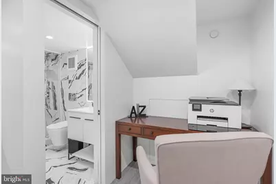 219 S 18th Street #710, Philadelphia, PA 19103 - Photo 21