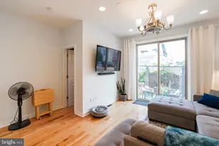 2029 E Huntingdon St, Philadelphia, PA 19125 - Photo 9