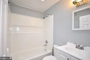 3432 Ashfield Ln, Philadelphia, PA 19114 - Photo 11