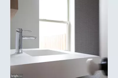 238 Fairmount Avenue, Philadelphia, PA 19123 - Photo 17