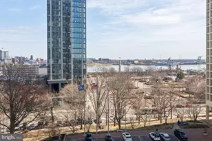 210 Locust St, Philadelphia, PA 19106 - Photo 1