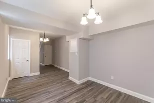 228 Hermitage St, Philadelphia, PA 19127 - Photo 7