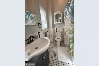 2034 Chestnut Street #2R, Philadelphia, PA 19103 - Photo 5