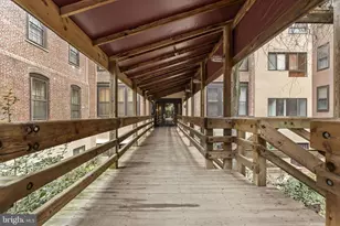 301 Race St, Philadelphia, PA 19106 - Photo 27