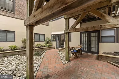 301 Race Street #C002, Philadelphia, PA 19106 - Photo 23