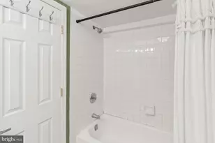 301 Race St, Philadelphia, PA 19106 - Photo 17