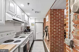 301 Race St, Philadelphia, PA 19106 - Photo 11