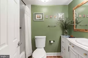 301 Race St, Philadelphia, PA 19106 - Photo 17