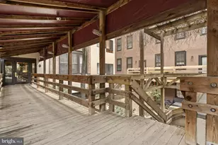 301 Race St, Philadelphia, PA 19106 - Photo 27