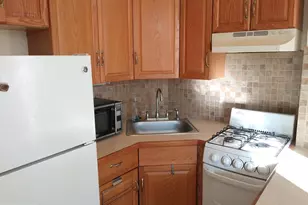 715 S 23rd St, Philadelphia, PA 19146 - Photo 3