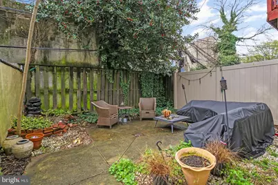 1720 Wallace Street #102, Philadelphia, PA 19130 - Photo 5