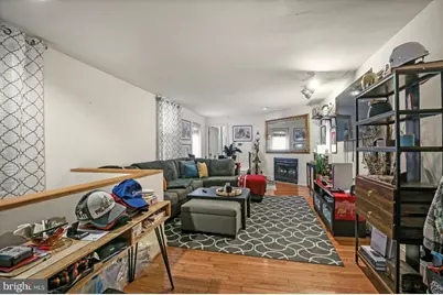 1720 Wallace Street #102, Philadelphia, PA 19130 - Photo 3