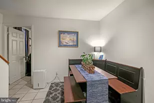 1720 Wallace St, Philadelphia, PA 19130 - Photo 11