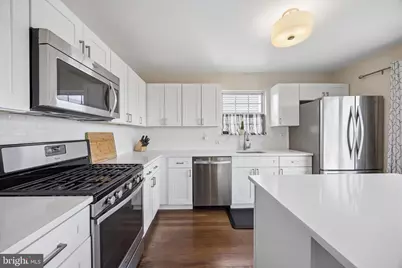 270 Ripka Street, Philadelphia, PA 19127 - Photo 11