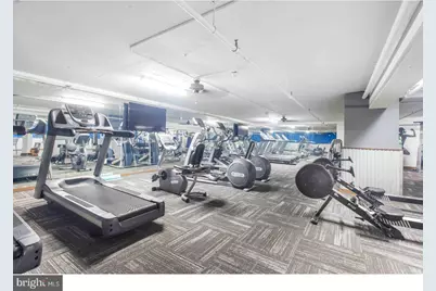 2201 Pennsylvania Ave #916, Philadelphia, PA 19130 - Photo 21