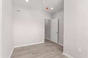 3010 Emerald St, Philadelphia, PA 19134 - Photo 15