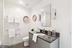 2101 Market St, Philadelphia, PA 19103 - Photo 17