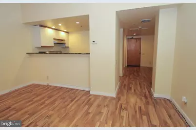 301 Race Street #106, Philadelphia, PA 19106 - Photo 1